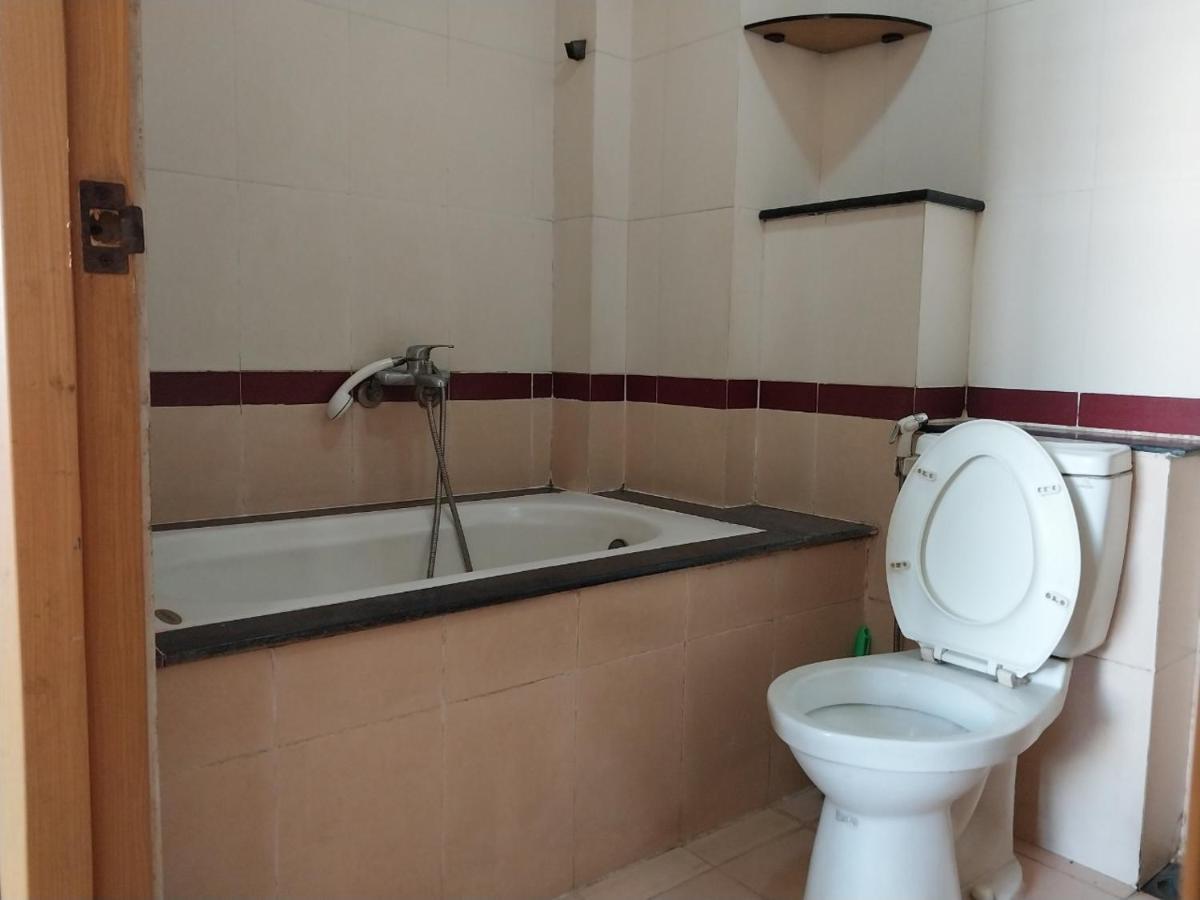 Hotel Khach San Mai Hoang 2 à Hô Chi Minh-Ville Extérieur photo