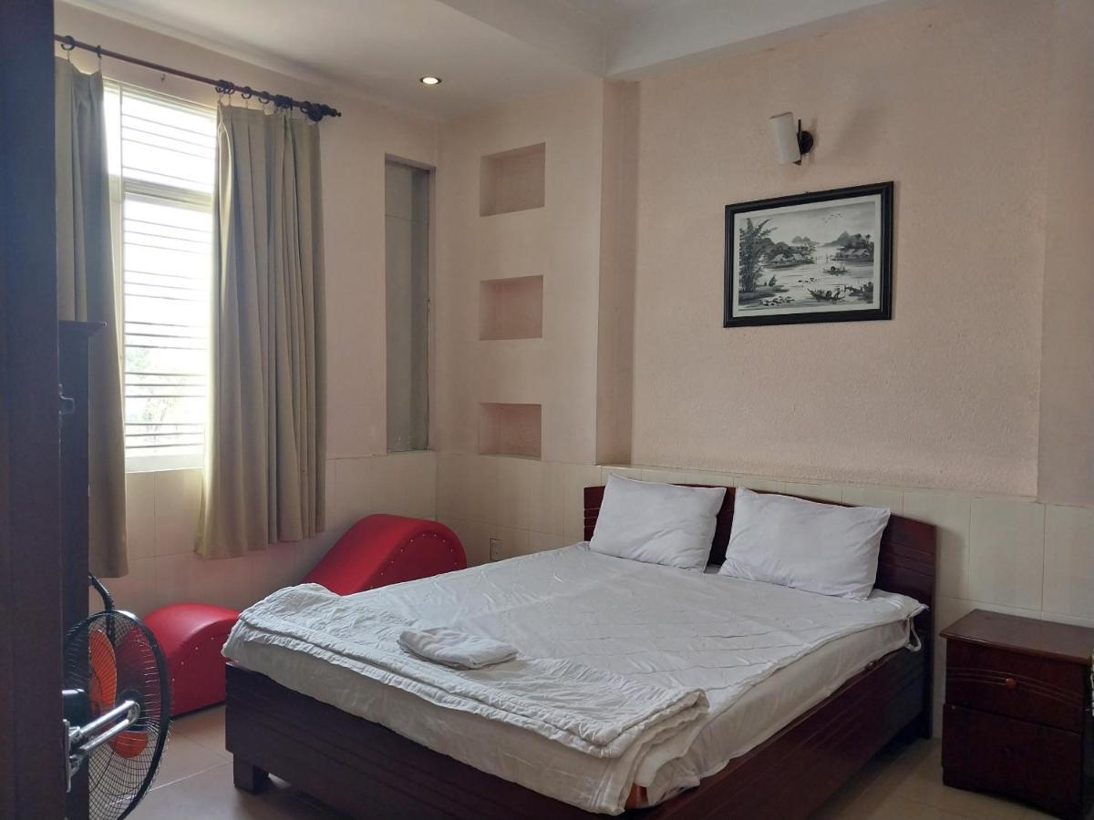 Hotel Khach San Mai Hoang 2 à Hô Chi Minh-Ville Extérieur photo