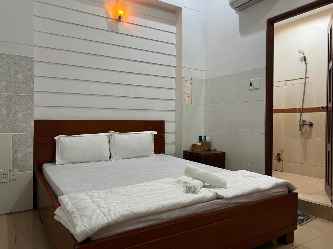 Hotel Khach San Mai Hoang 2 à Hô Chi Minh-Ville Extérieur photo